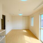 居室・リビング（別角度）