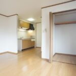 居室・リビング(別角度) 居室・リビング(別角度)