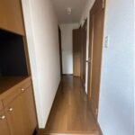 玄関(別角度) 玄関(別角度)