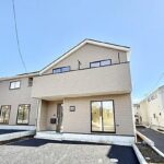 【新築戸建】仲介手数料無料☆LDKひろびろな19帖!!!2部屋をつなぐワイドバルコニー♪駐車場並列2台可の4LDKのお家です☆