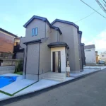 【新築戸建】仲介手数料無料♪ワイドバルコニーでたくさん洗濯物が干せます!!!駐車場2台可の4LDKのお家です☆