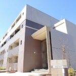 武蔵大和駅から徒歩15分★エアコン2台！都市ガス！室内物干し！オートロック付きの1LDKのお部屋です♪